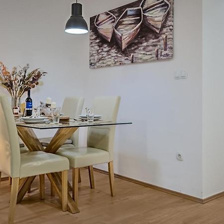 Brand New Apartment In City Center, Big Terrace Zagreb Exteriör bild